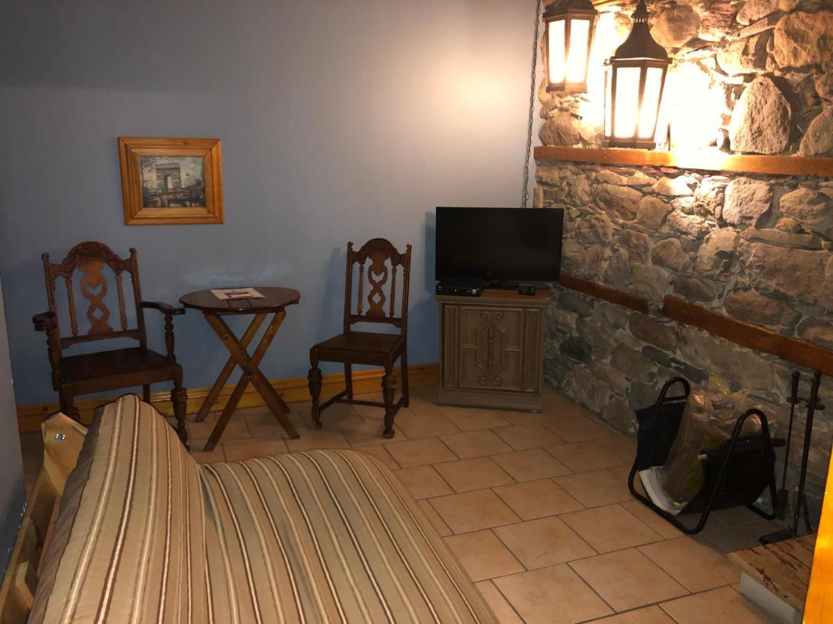 Manoir Ramezay Marieville Exterior foto